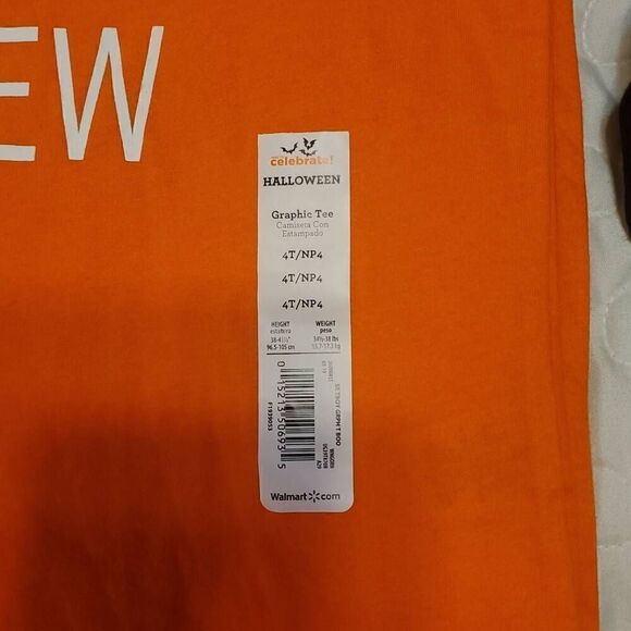 NWT CELEBRATE HALLOWEEN THE BOO CREW TSHIRT - Picture 2 of 3